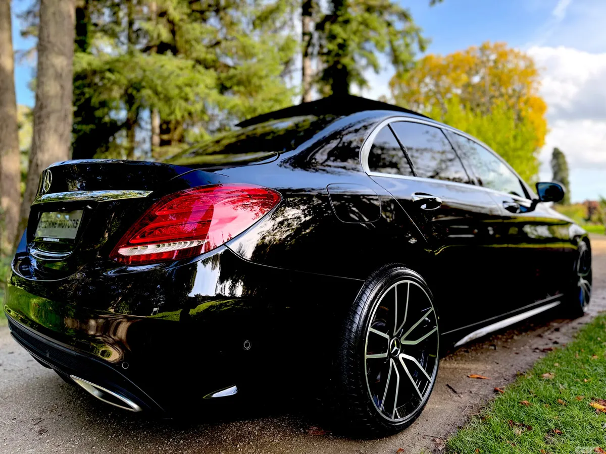 Mercedes-Benz C-Class Saloon, Diesel, 2017, Black