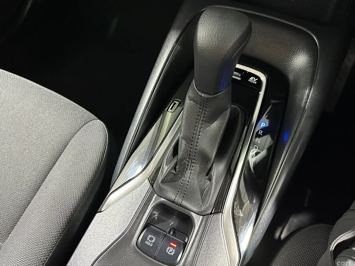 Toyota Corolla Estate, Petrol Hybrid, 2021, Black