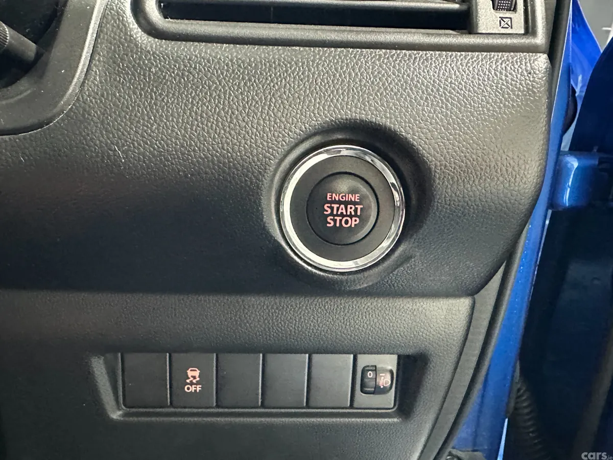Suzuki Swift Hatchback, Petrol, 2023, Blue