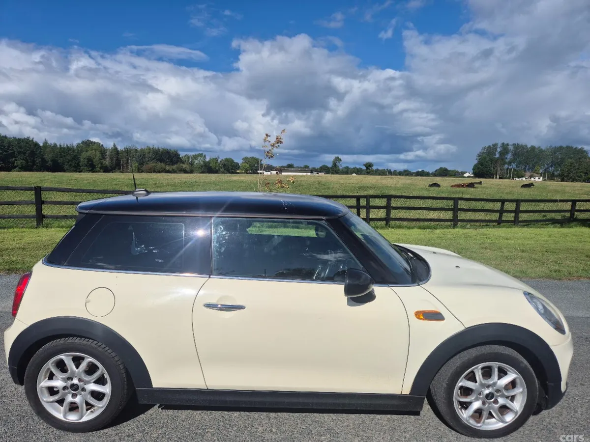 Mini One Hatchback, Diesel, 2014, White