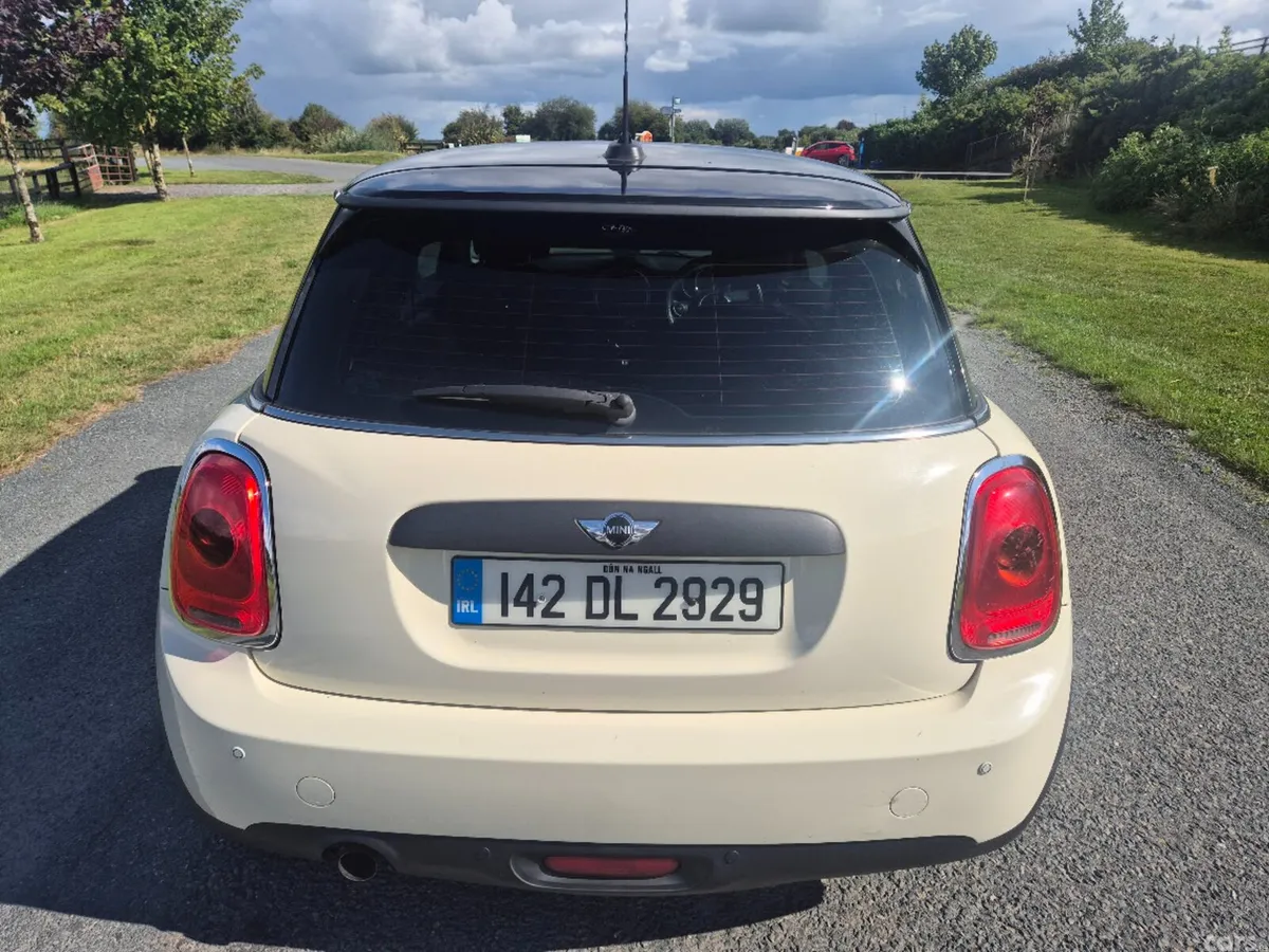 Mini One Hatchback, Diesel, 2014, White