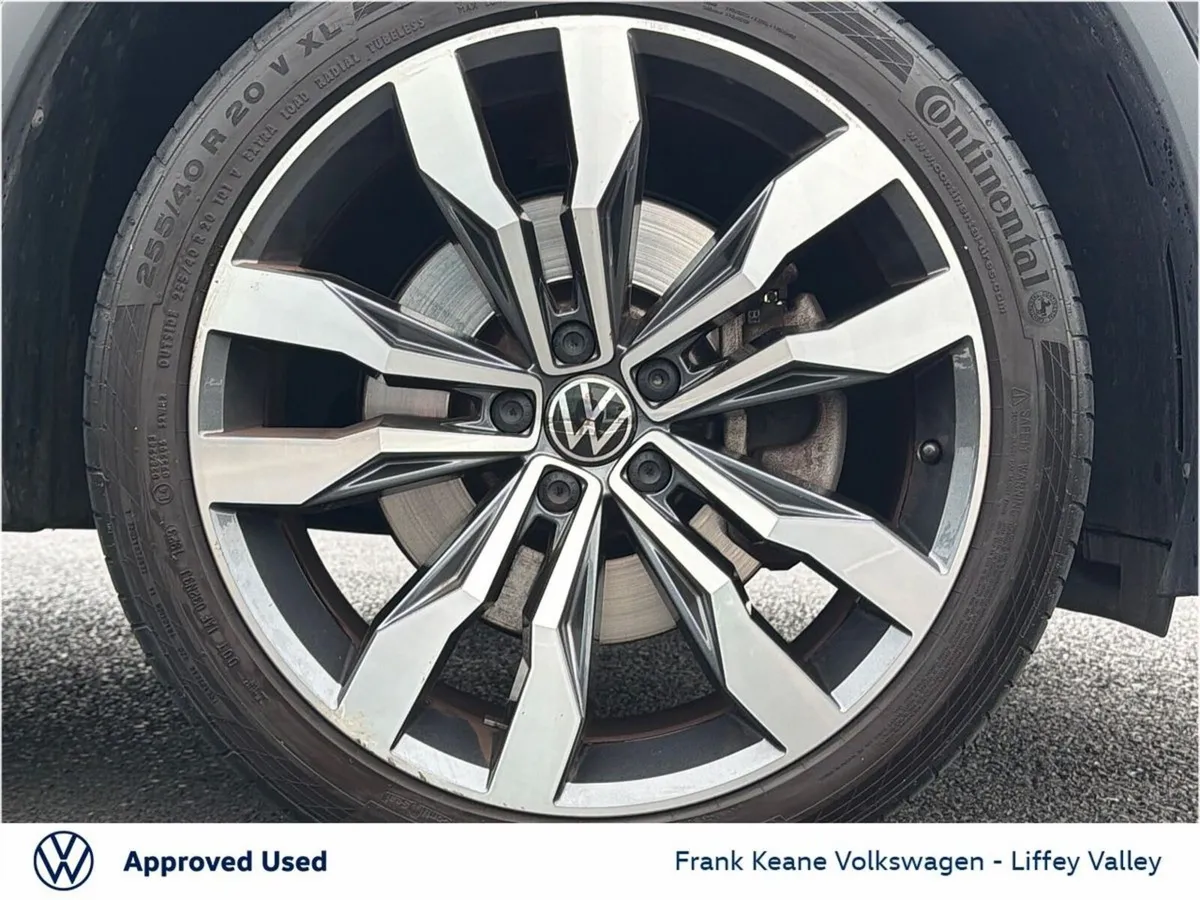 Volkswagen Tiguan SUV, Petrol Plug-in Hybrid, 2023, Black