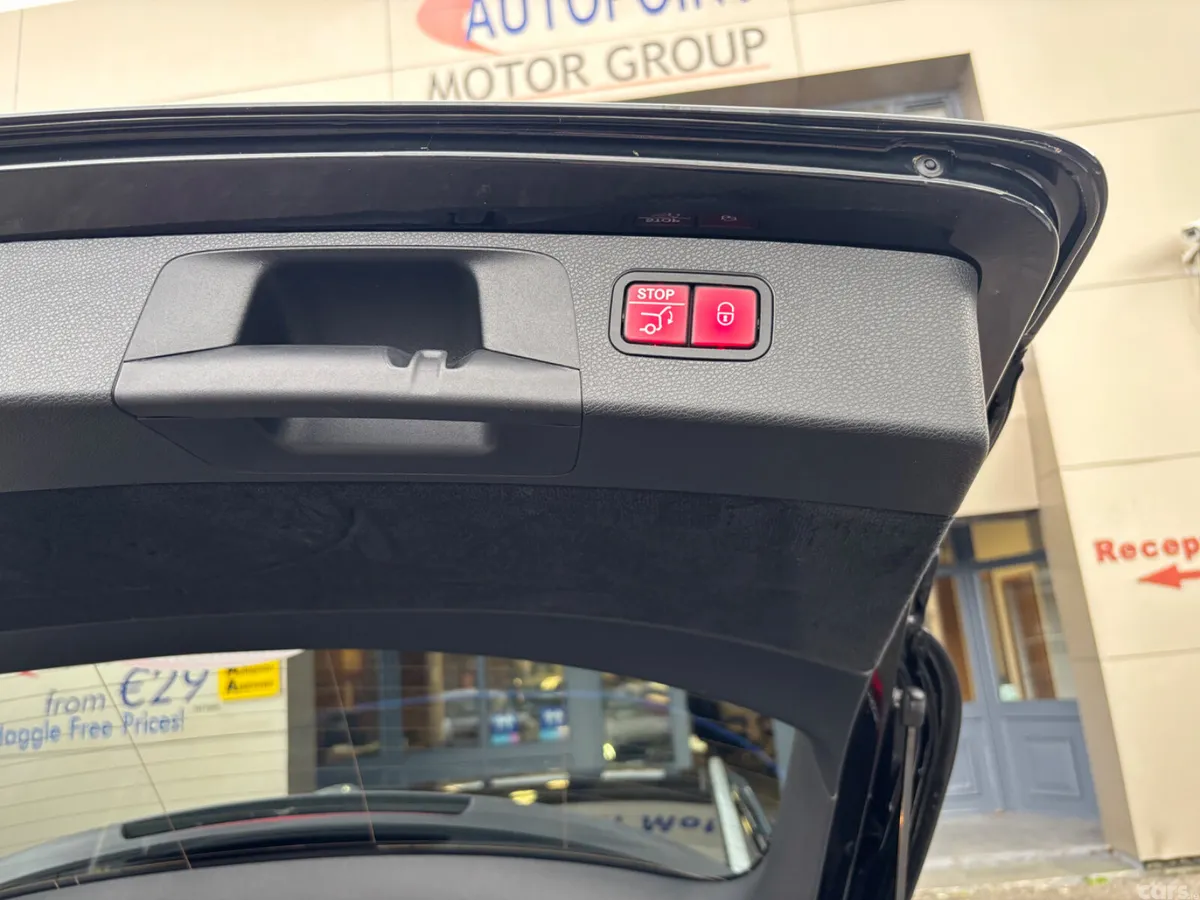 Mercedes-Benz E-Class Estate, Diesel, 2018, Black