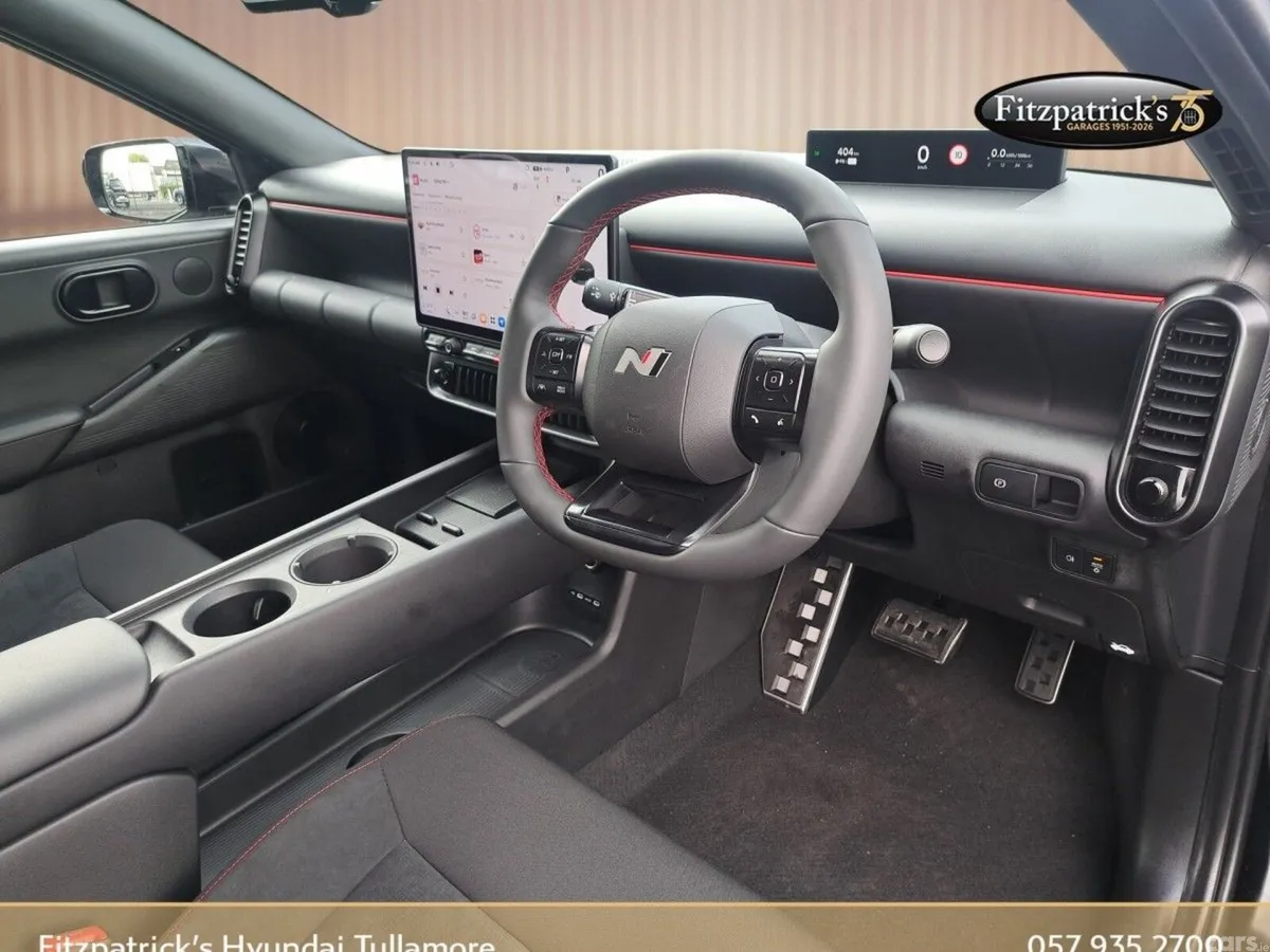 Hyundai IONIQ 3 MPV, Electric, 2027, Black
