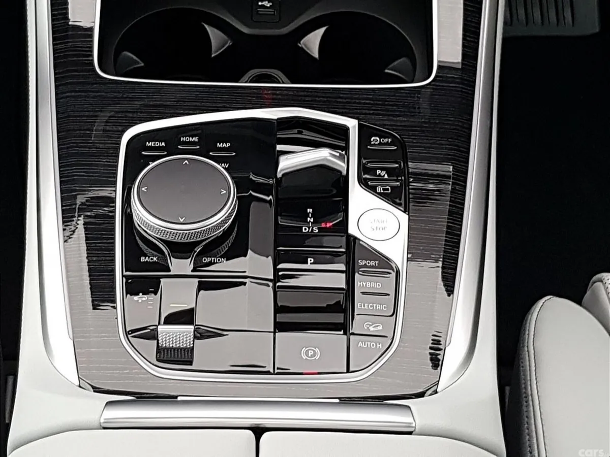 BMW X5 SUV, Petrol Plug-in Hybrid, 2026, Grey