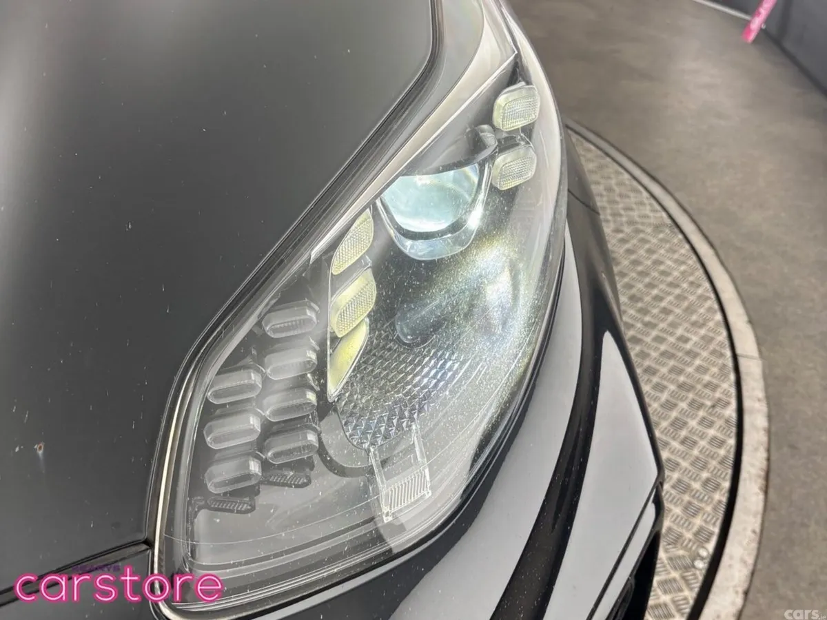 Kia Sportage SUV, Diesel Hybrid, 2021, Black