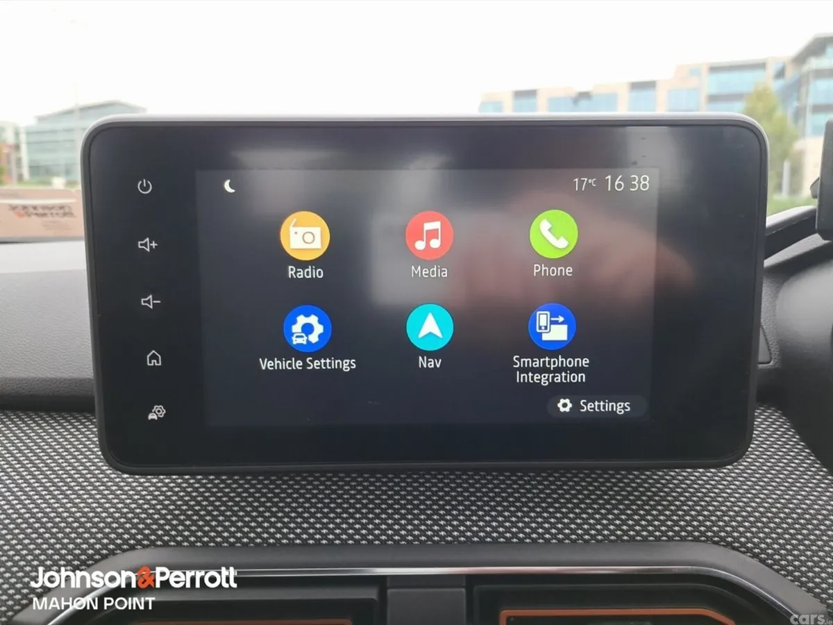 Dacia Sandero Stepway Hatchback, Petrol, 2022, Orange