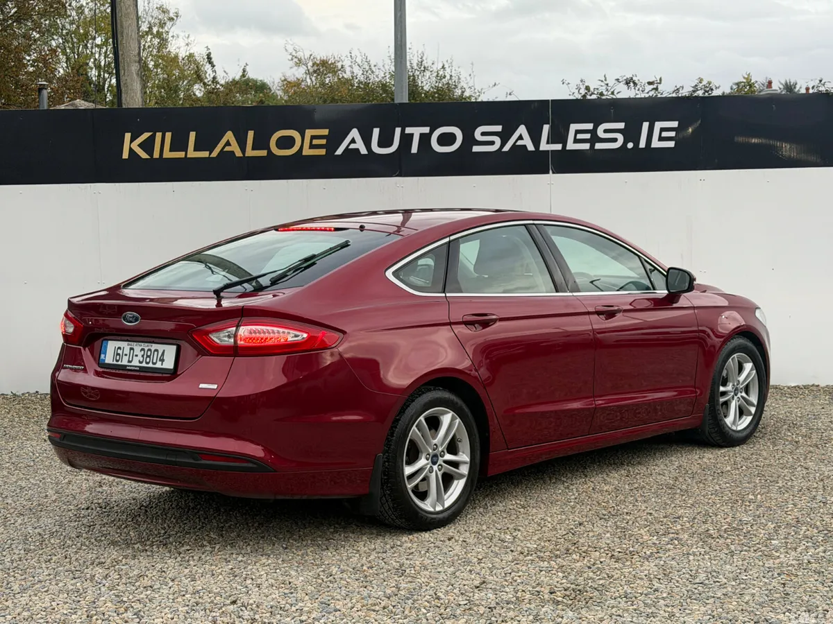Ford Mondeo Hatchback, Diesel, 2016, Red