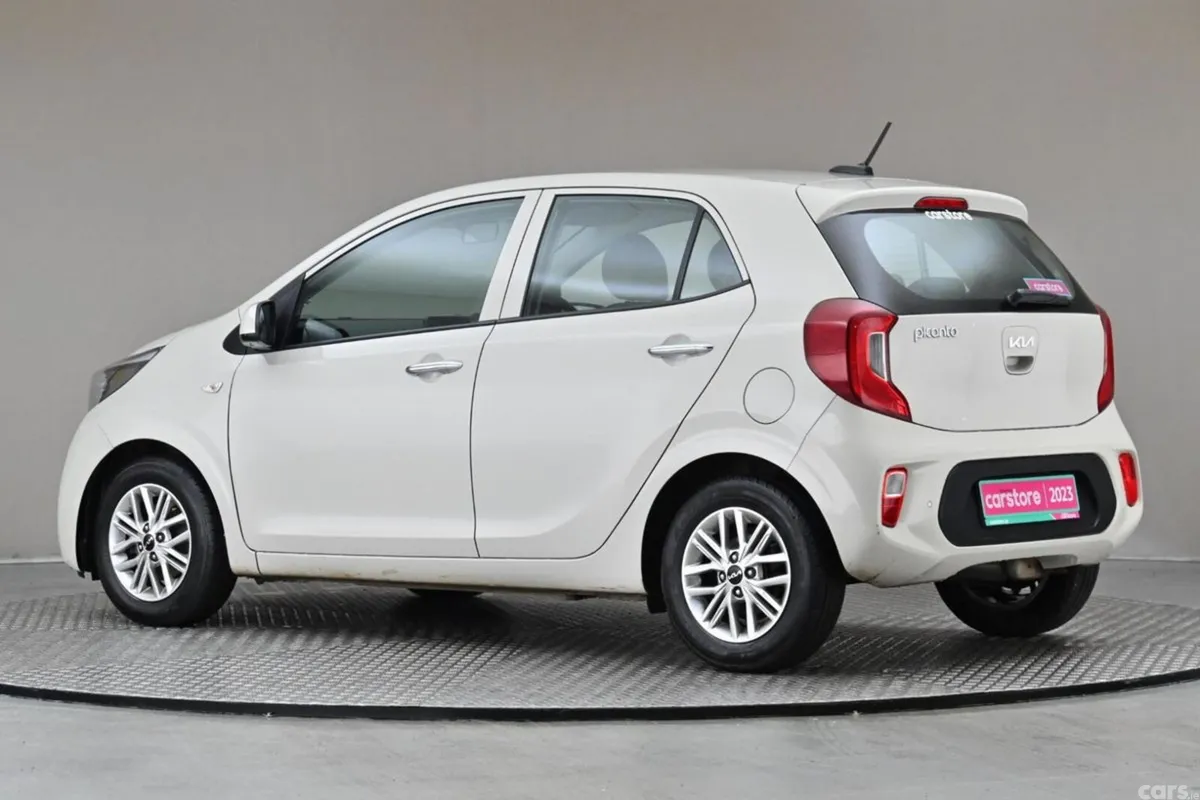 Kia Picanto Hatchback, Petrol, 2023, Yellow