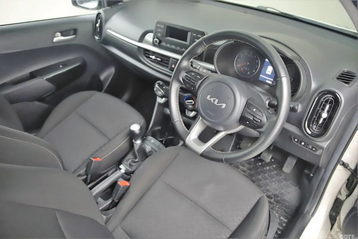 Kia Picanto Hatchback, Petrol, 2023, Yellow