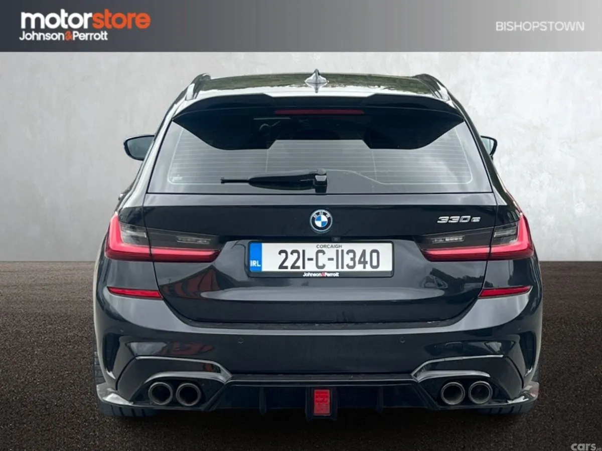 BMW 3-Series Estate, Petrol Plug-in Hybrid, 2022, Black