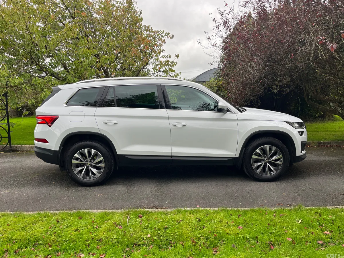 Skoda Kodiaq SUV, Diesel, 2022, White