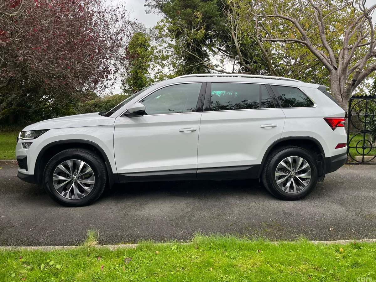 Skoda Kodiaq SUV, Diesel, 2022, White
