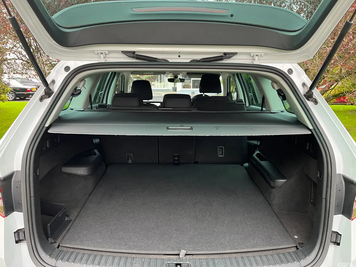 Skoda Kodiaq SUV, Diesel, 2022, White