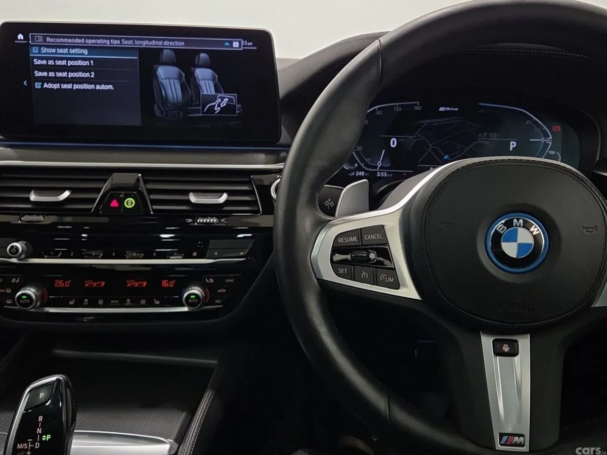 BMW 5-Series Saloon, Petrol Plug-in Hybrid, 2022, Grey