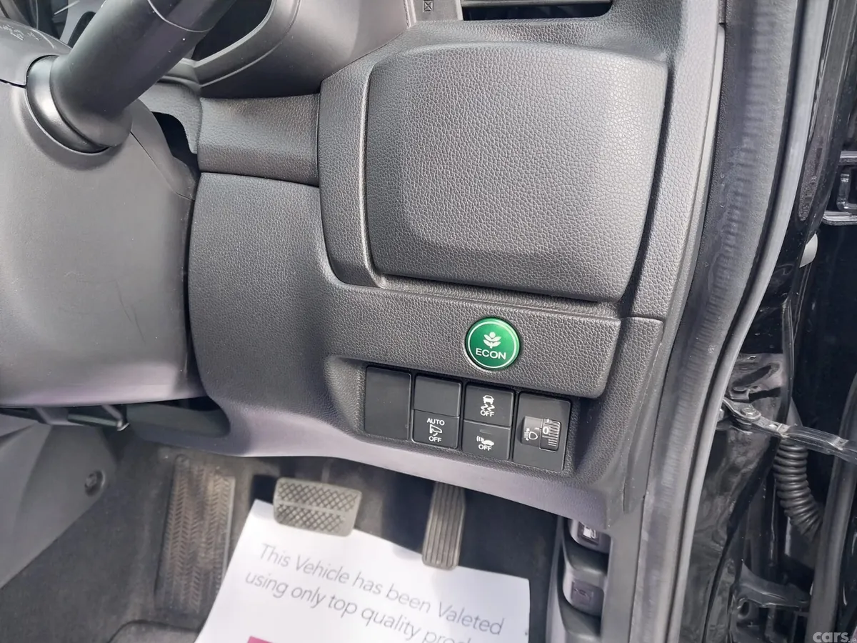 Honda Fit Hatchback, Petrol Hybrid, 2016, Black