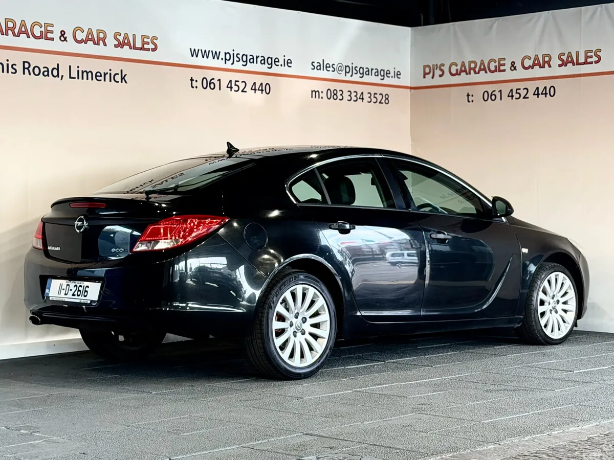 Opel Insignia Hatchback, Diesel, 2011, Black