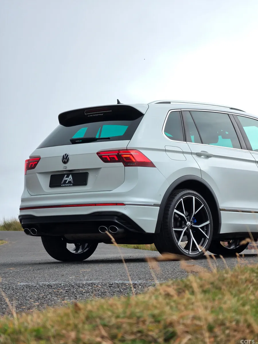 Volkswagen Tiguan SUV, Petrol, 2022, White