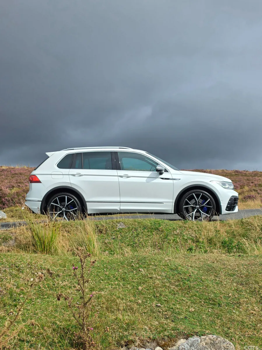 Volkswagen Tiguan SUV, Petrol, 2022, White