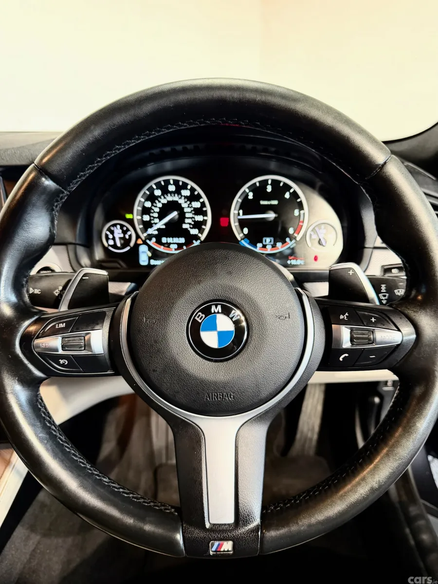 BMW 5-Series Saloon, Diesel, 2016, Black