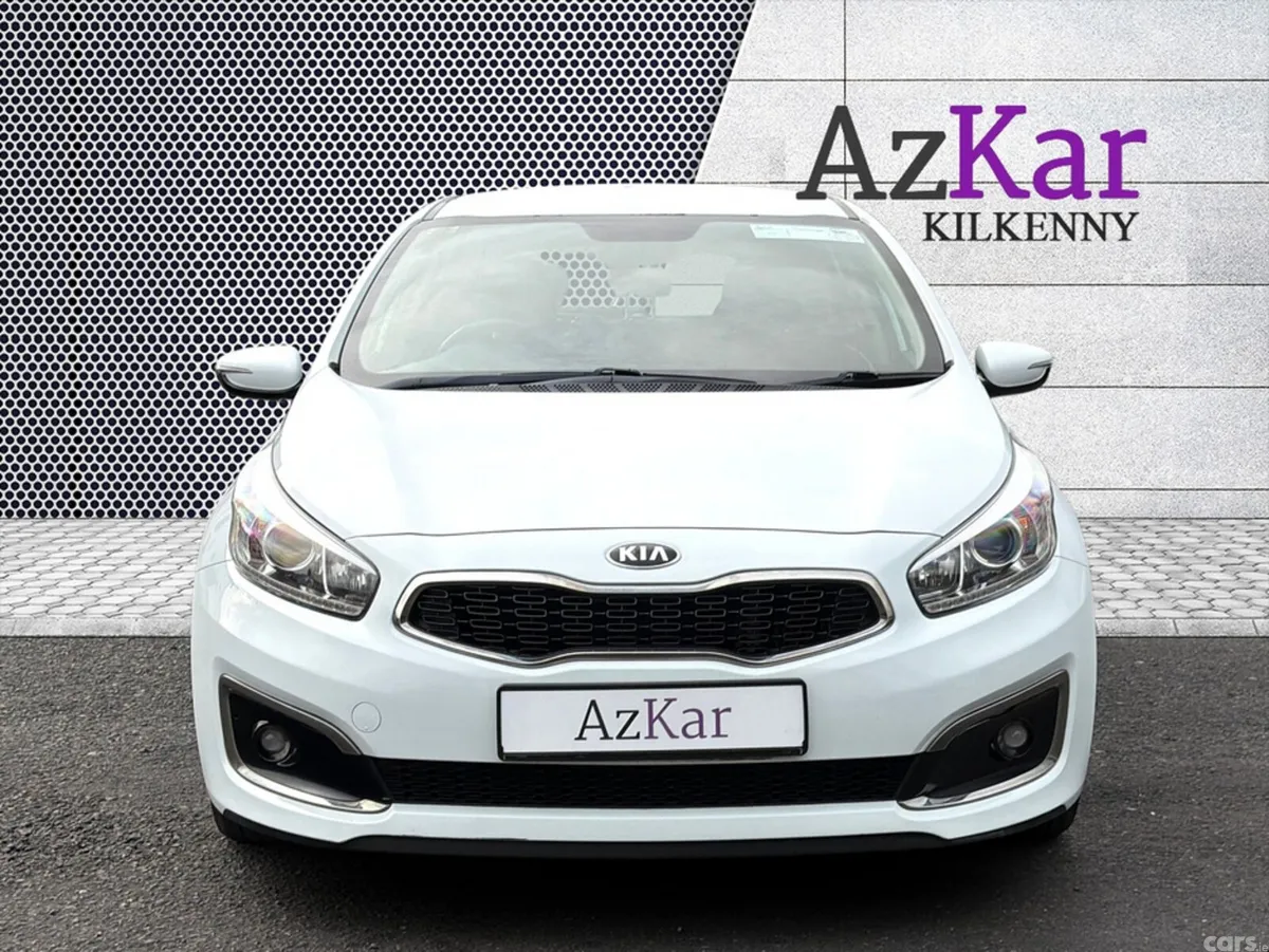 Kia Ceed Hatchback, Diesel, 2016, White