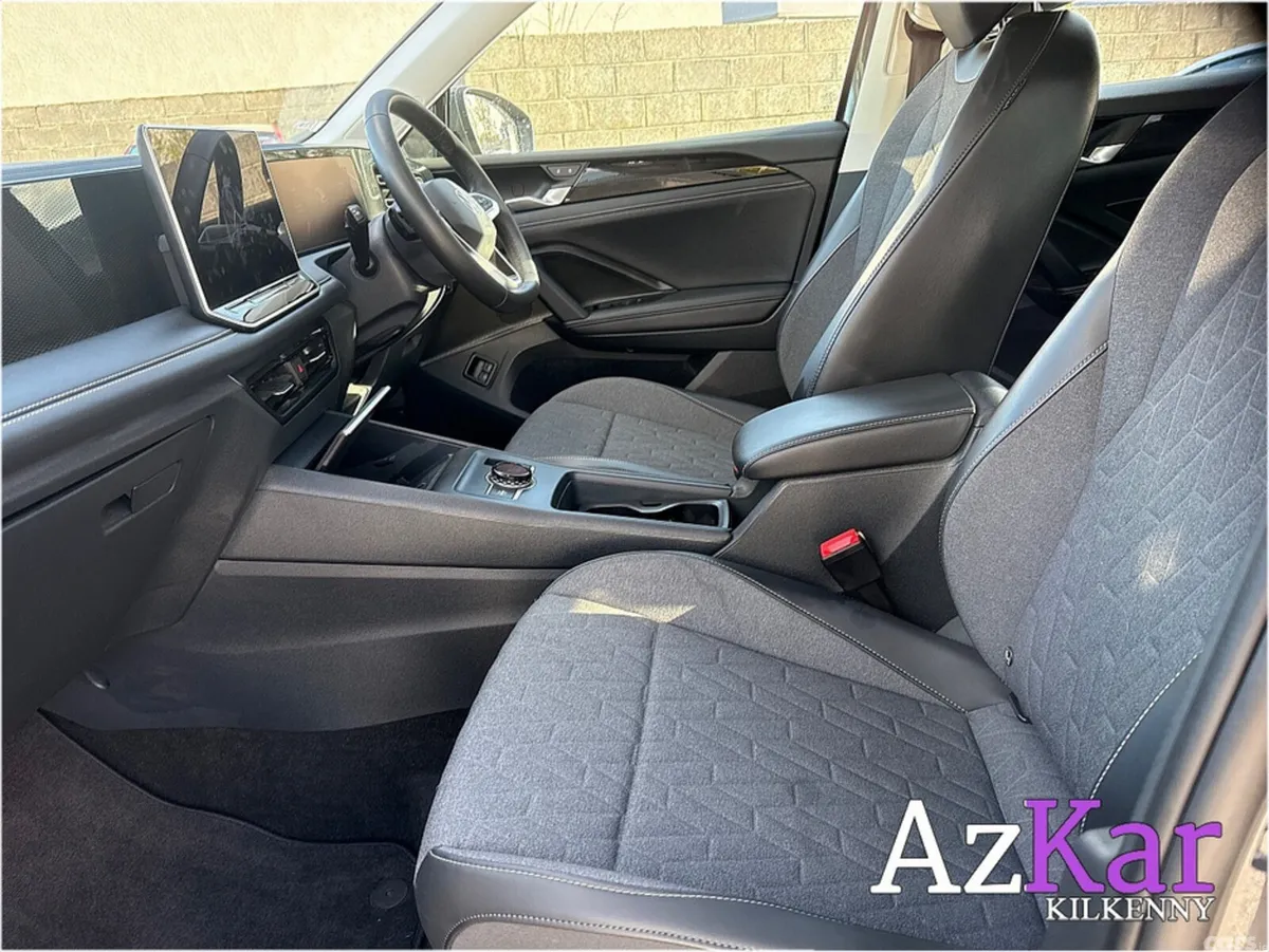 Volkswagen Tiguan SUV, Petrol Plug-in Hybrid, 2025, Grey