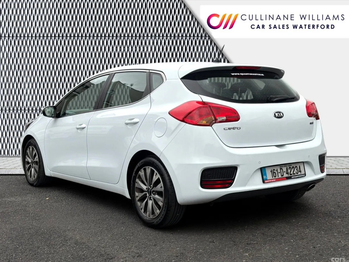 Kia Ceed Hatchback, Diesel, 2016, White