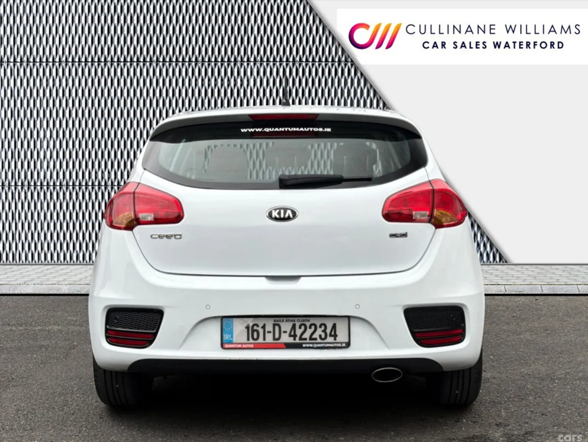 Kia Ceed Hatchback, Diesel, 2016, White