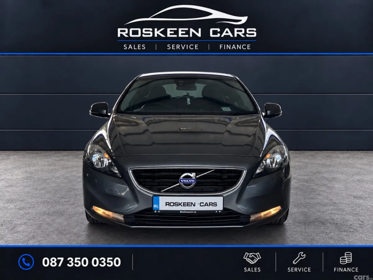 Volvo V40 Hatchback, Diesel, 2015, Grey
