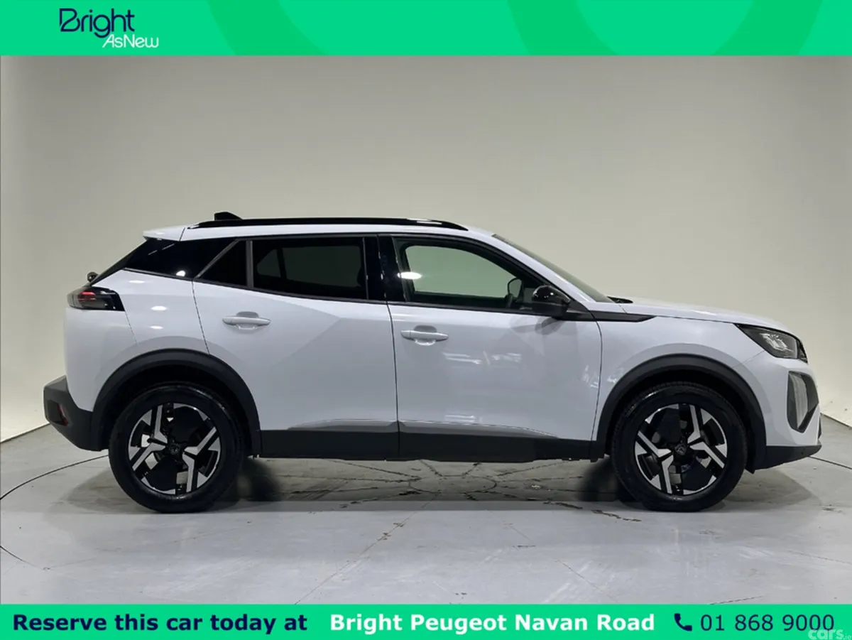 Peugeot 2008 MPV, Petrol, 2024, White