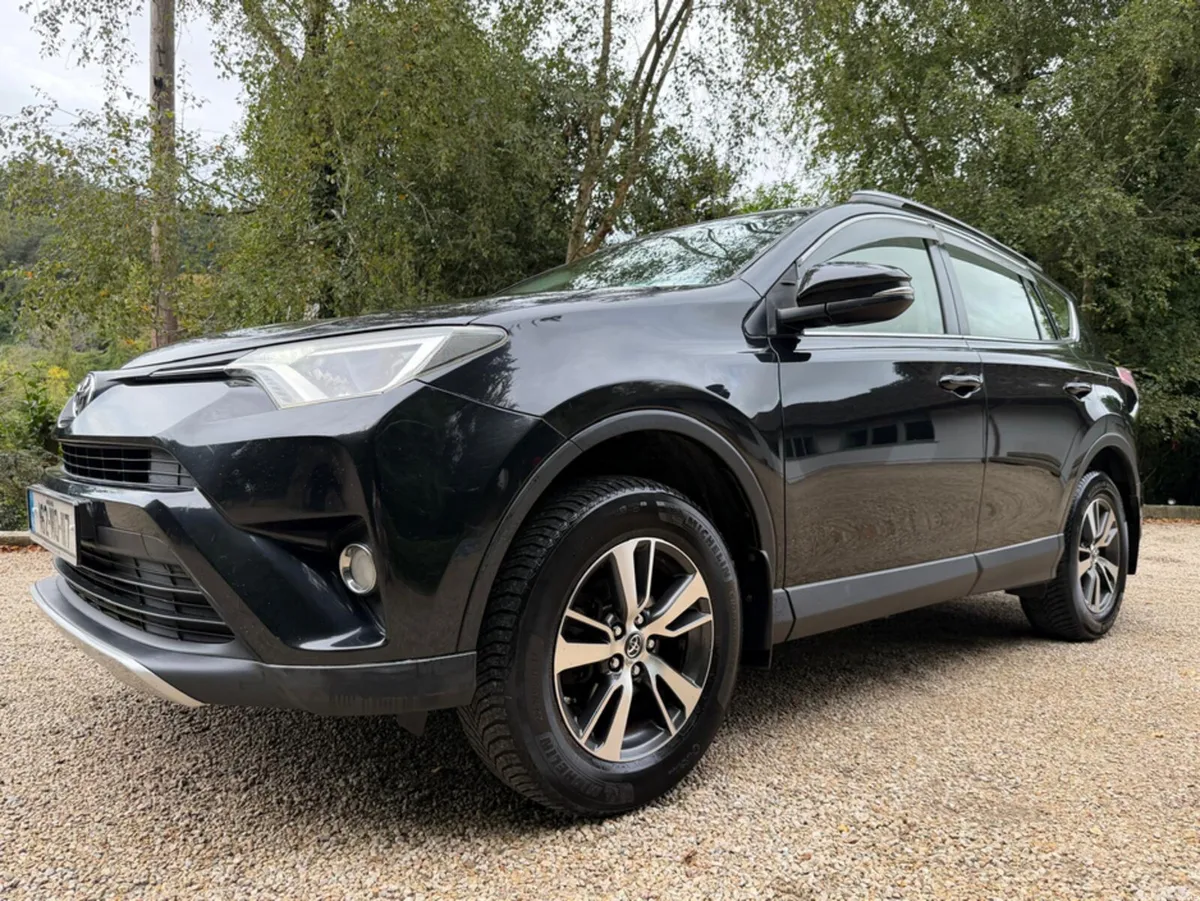 Toyota RAV4 SUV, Diesel, 2016, Black