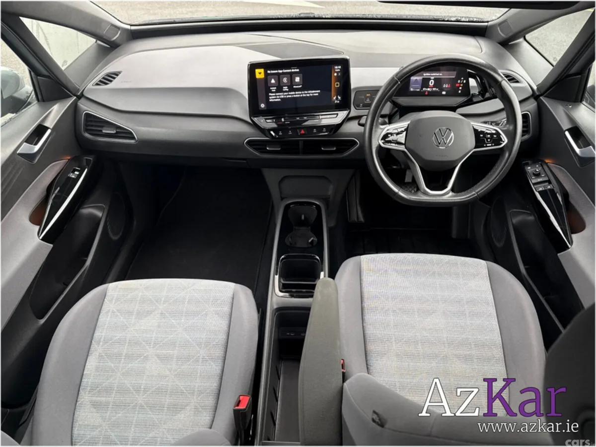 Volkswagen ID.3 Hatchback, Electric, 2022, Grey
