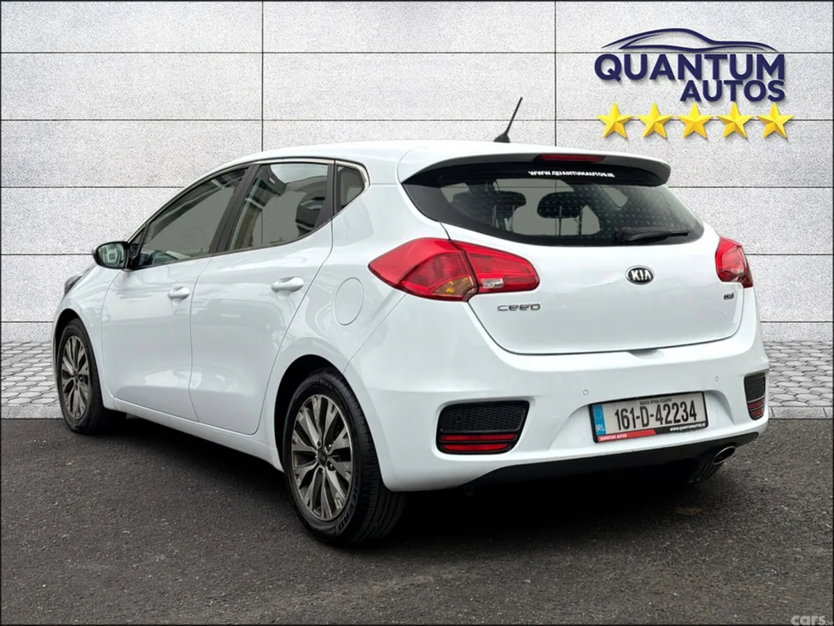Kia Ceed Hatchback, Diesel, 2016, White
