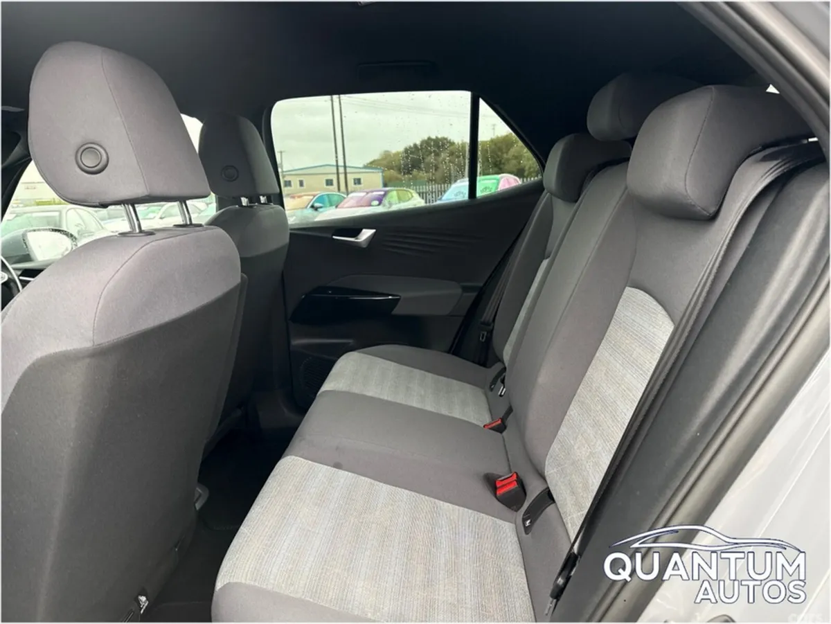 Volkswagen ID.3 Hatchback, Electric, 2022, Grey