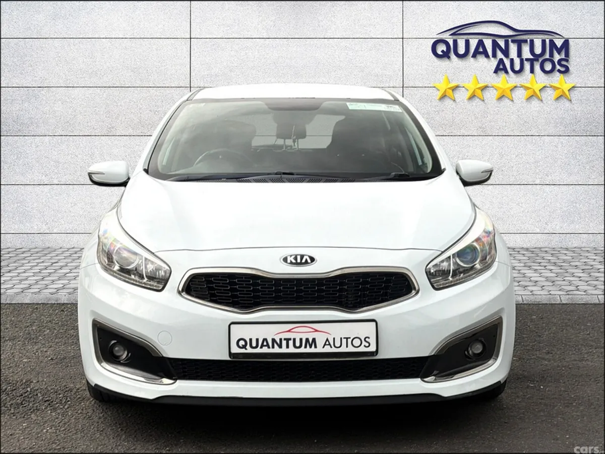 Kia Ceed Hatchback, Diesel, 2016, White