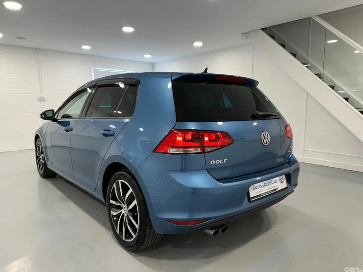 Volkswagen Golf Hatchback, Petrol, 2016, Blue