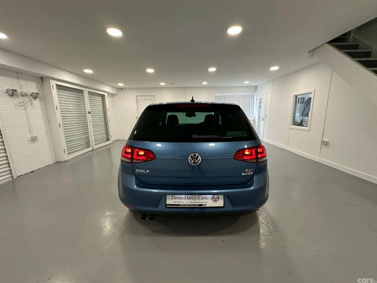 Volkswagen Golf Hatchback, Petrol, 2016, Blue