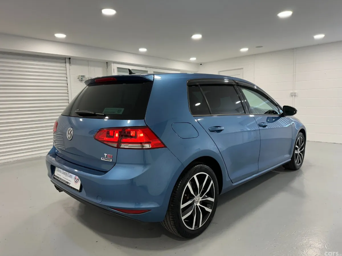 Volkswagen Golf Hatchback, Petrol, 2016, Blue