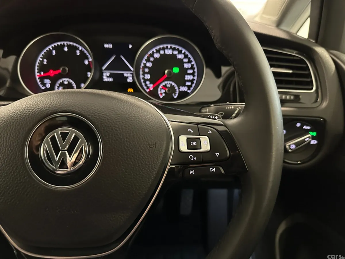 Volkswagen Golf Hatchback, Petrol, 2016, Blue