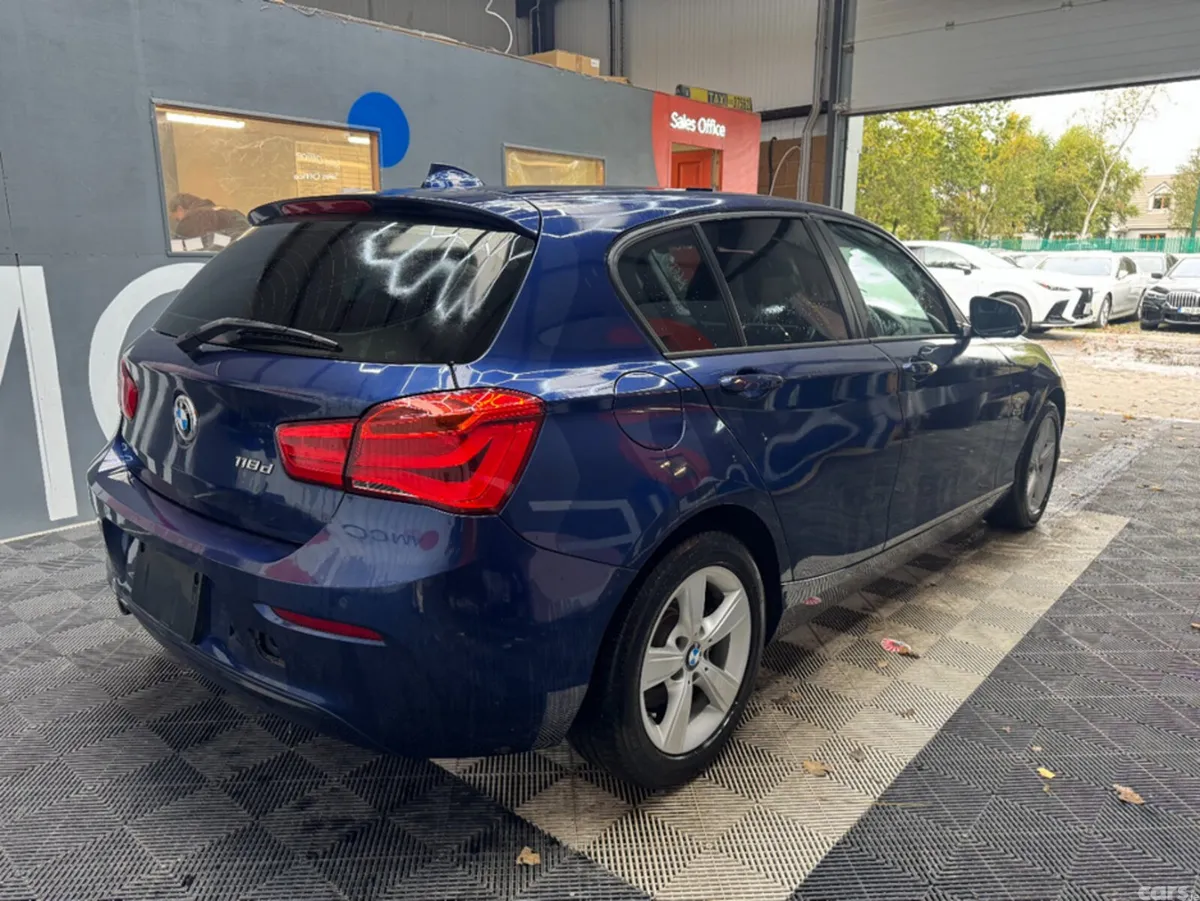 BMW 1-Series Estate, Diesel, 2017, Blue