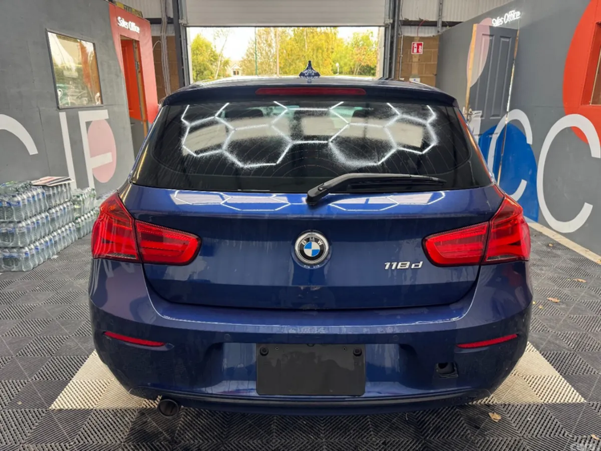 BMW 1-Series Estate, Diesel, 2017, Blue
