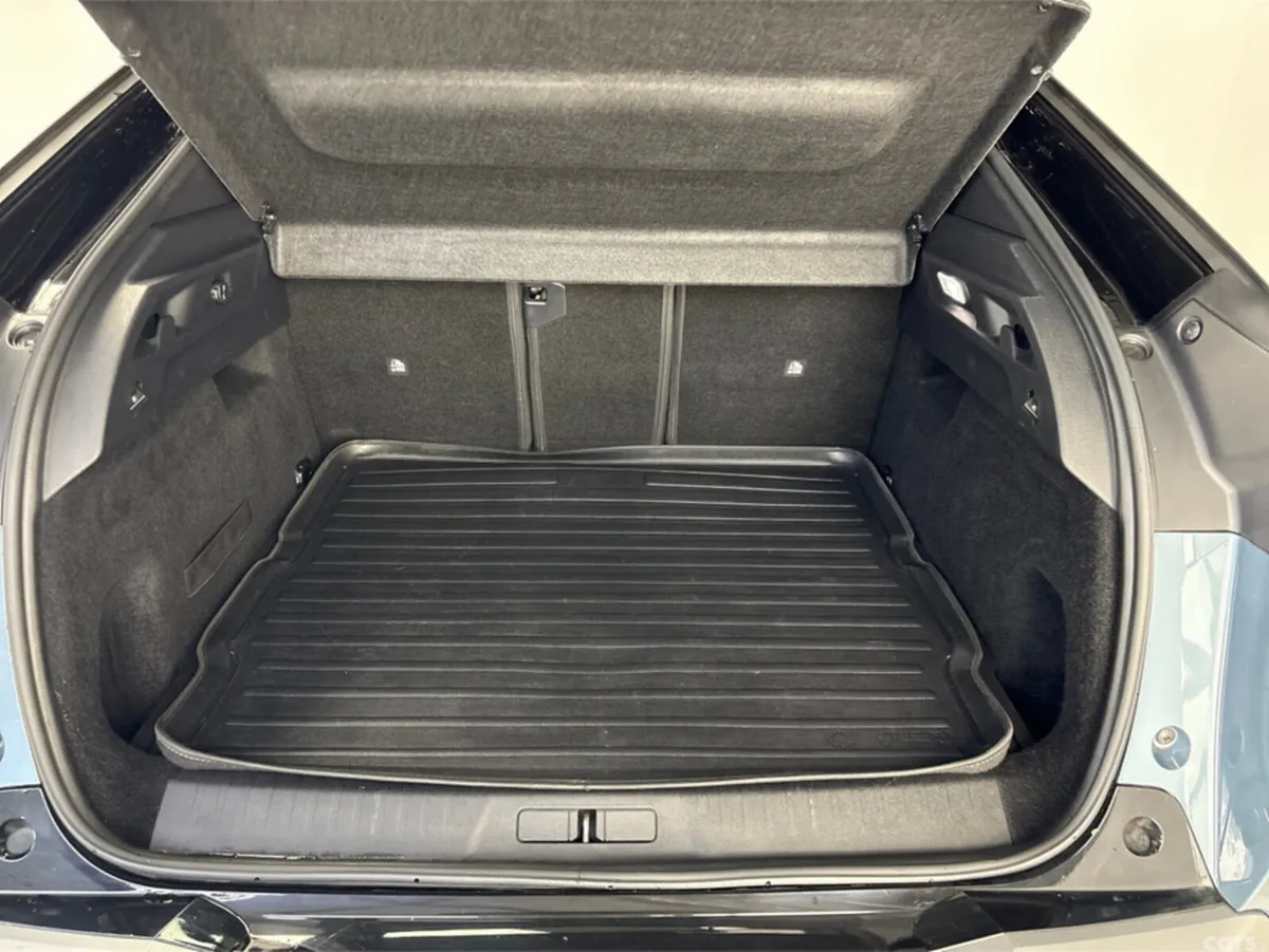 Peugeot 3008 MPV, Electric, 2025, Blue