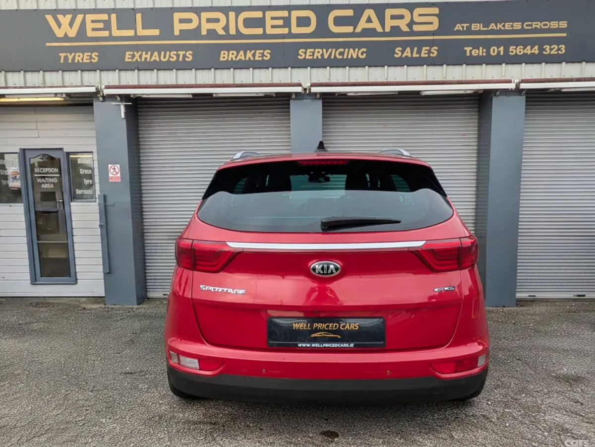 Kia Sportage MPV, Diesel, 2018, Red