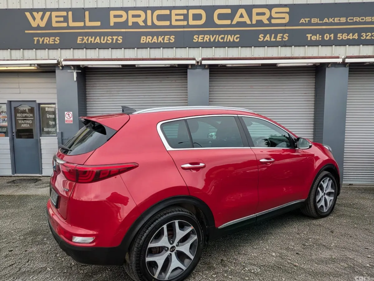 Kia Sportage MPV, Diesel, 2018, Red