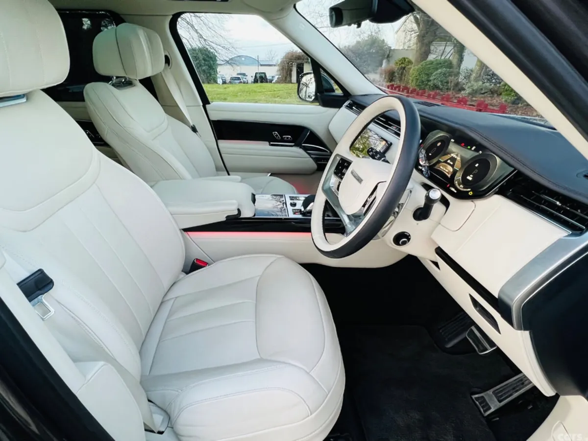 Land Rover Range Rover SUV, Petrol Plug-in Hybrid, 2022, Grey