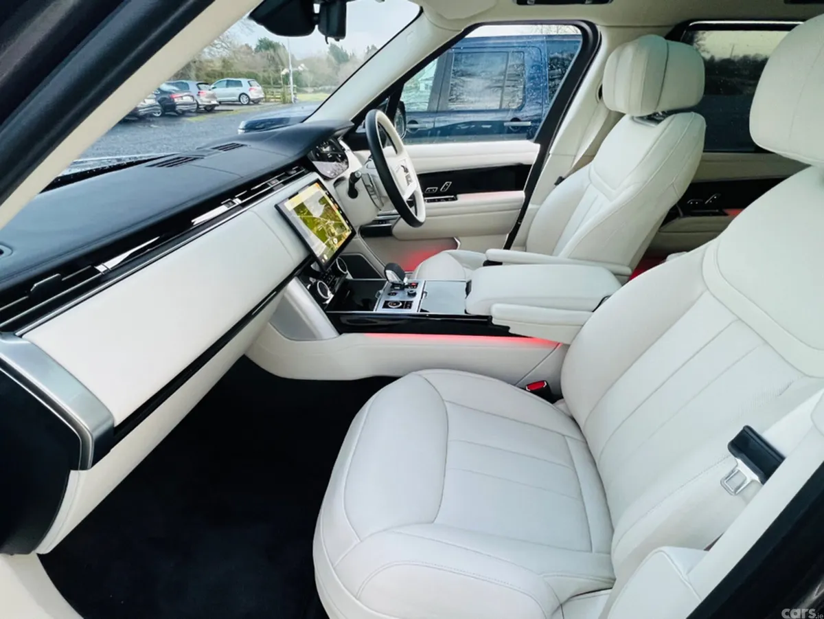 Land Rover Range Rover SUV, Petrol Plug-in Hybrid, 2022, Grey
