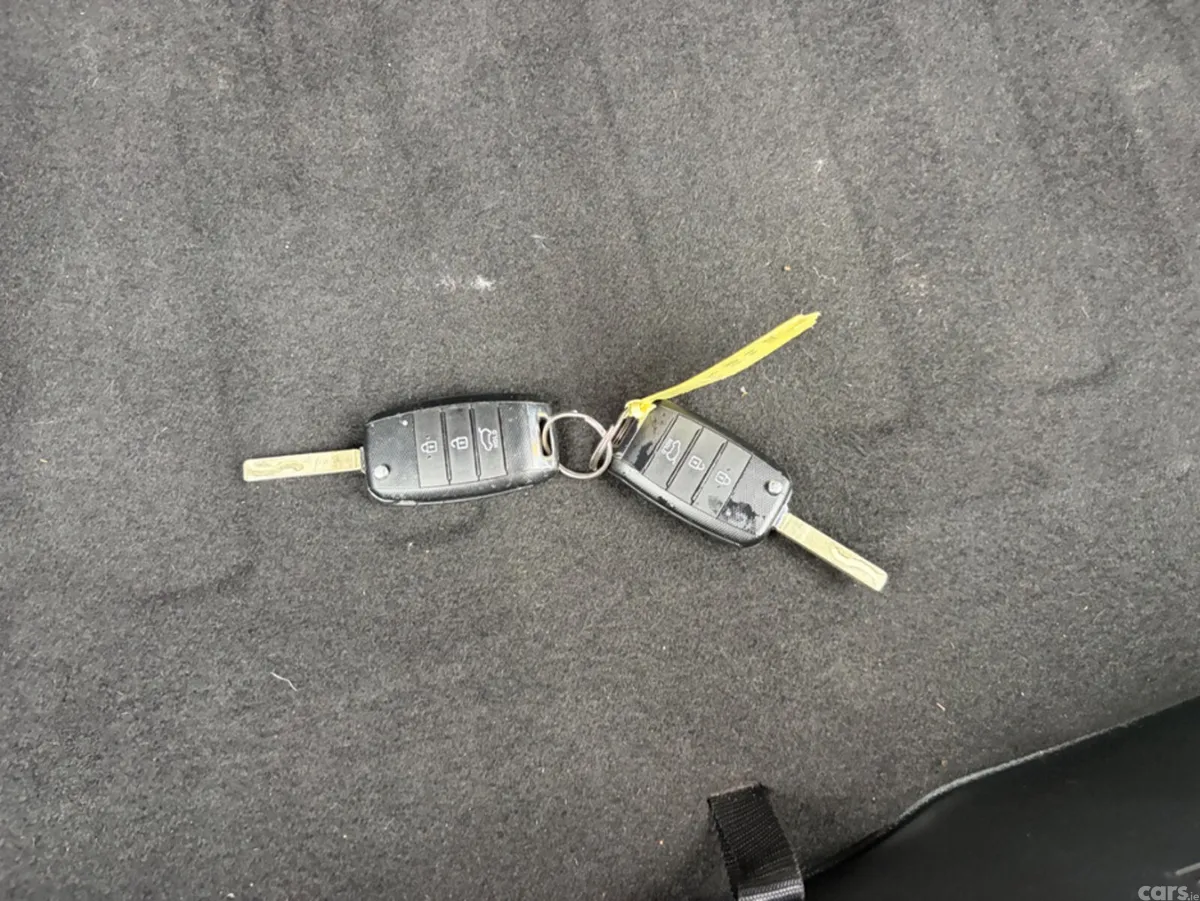 Kia Rio Hatchback, Petrol, 2021, Silver