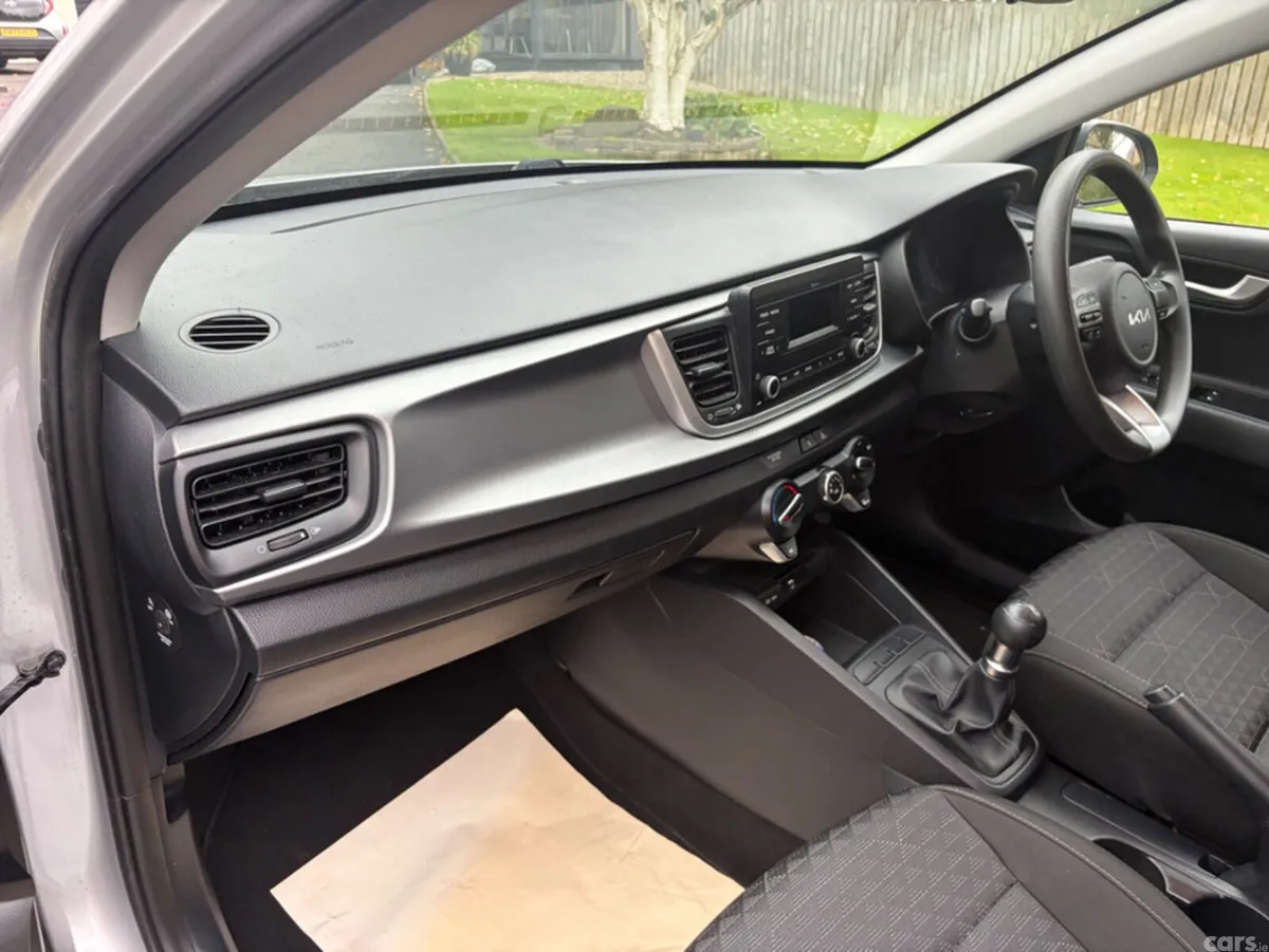 Kia Rio Hatchback, Petrol, 2021, Silver