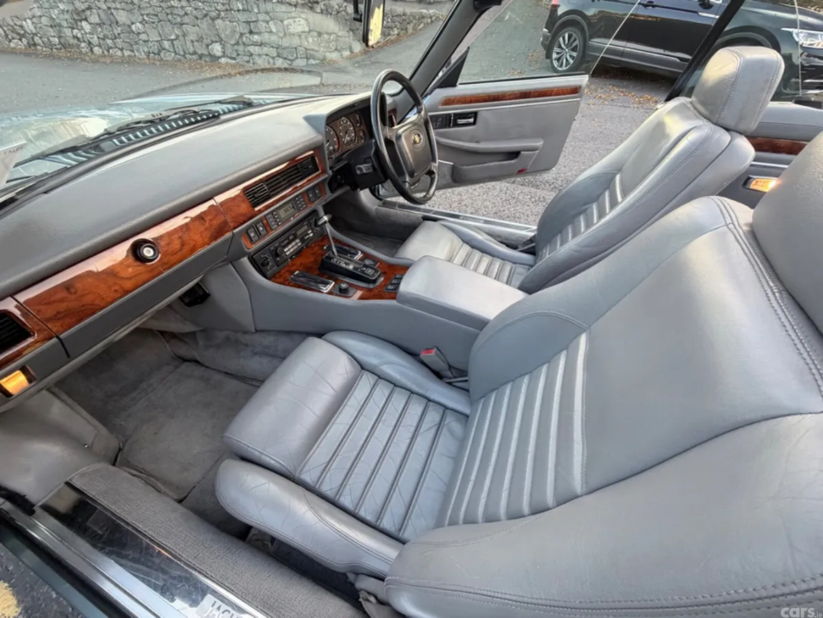 Jaguar XJ Convertible, Petrol, 1993, Blue