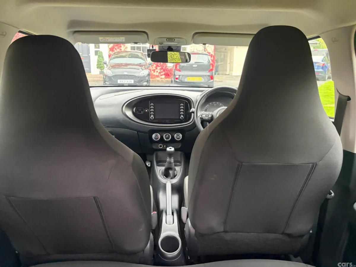 Toyota Aygo X Hatchback, Petrol, 2022, Silver